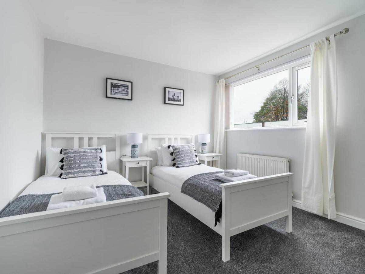 Villa Charming 3-Bed House In Newcastle Upon Tyne Exterior foto