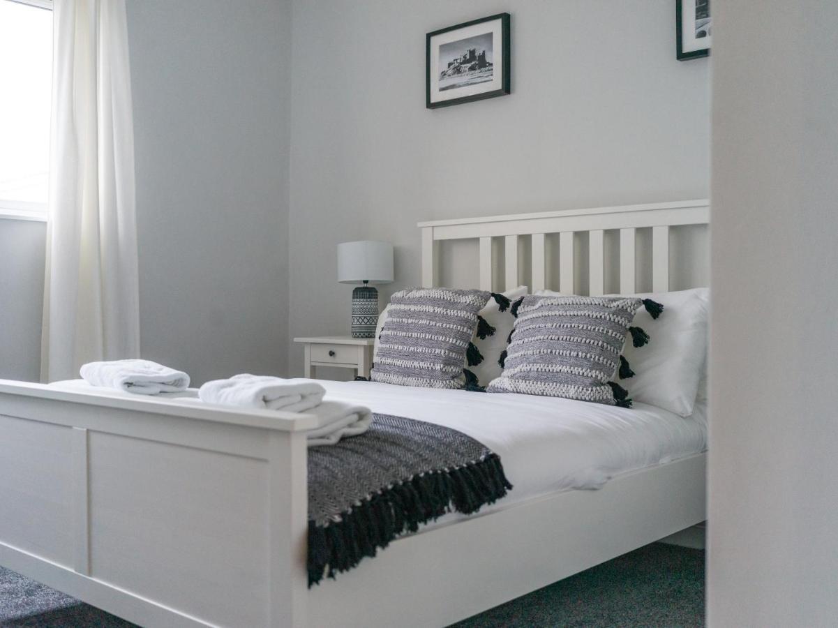 Villa Charming 3-Bed House In Newcastle Upon Tyne Exterior foto